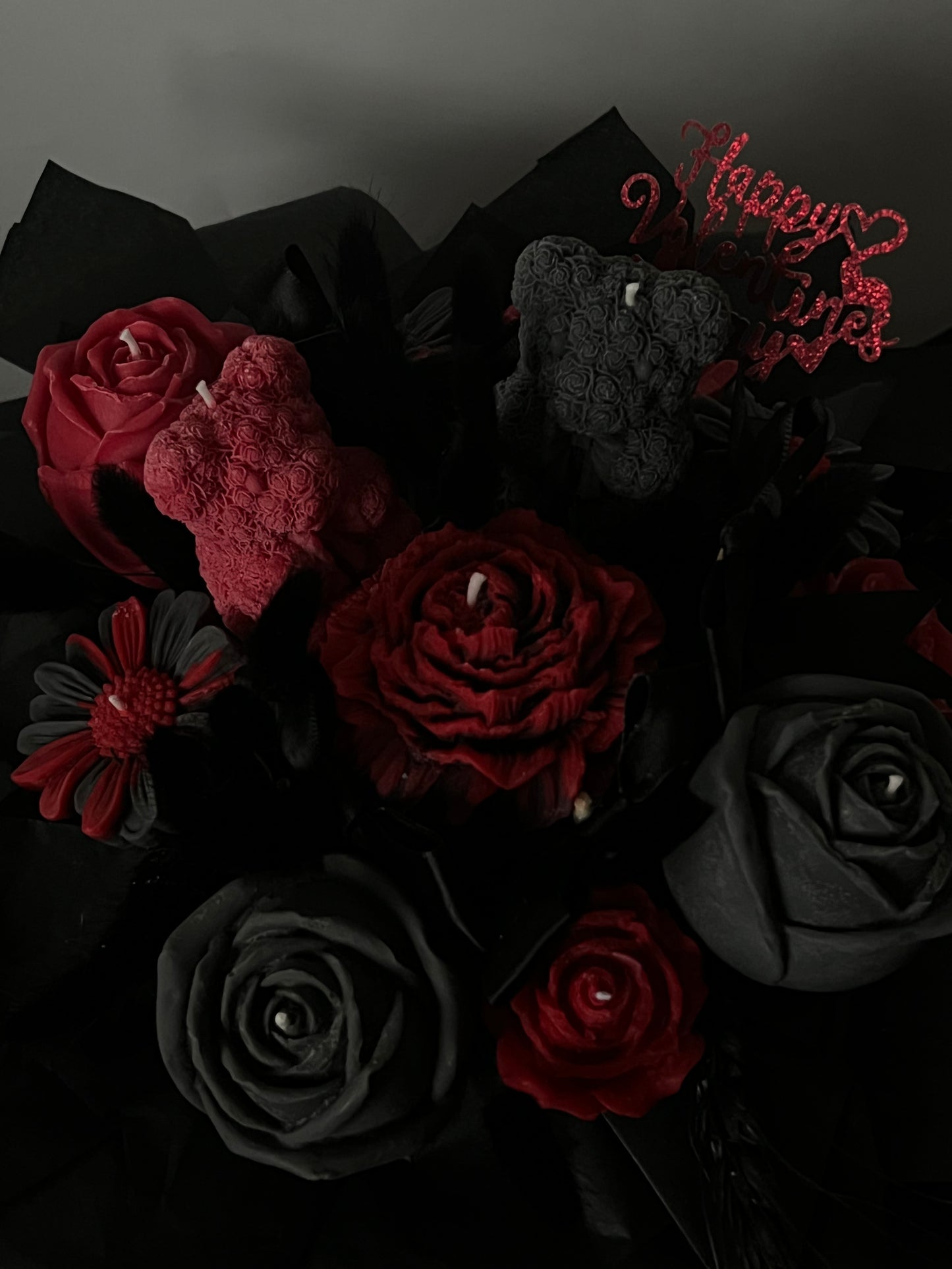 Noir Rouge XL
