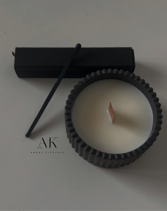 Black Potted Candle Small